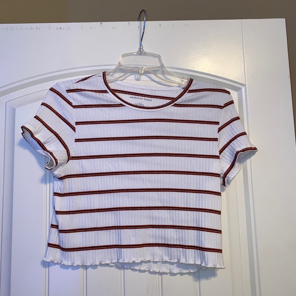 American Eagle crop top